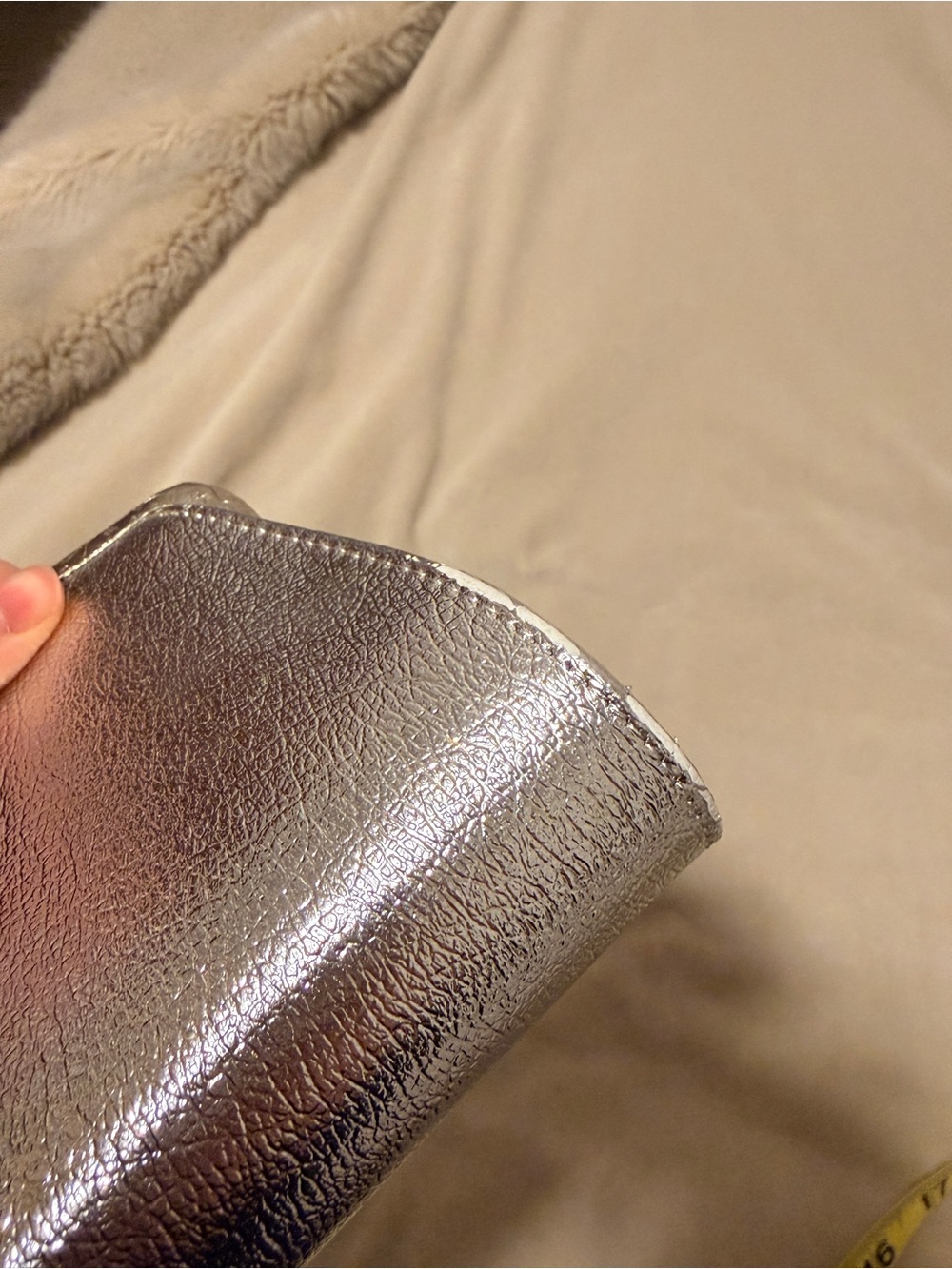 Vintage Silver Metallic 1950s Patent Leather Clutch Bag - Picture 11 of 11